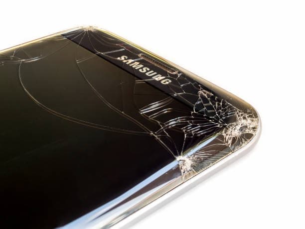 Samsung Galaxy phone screen repair — cracked display replacement